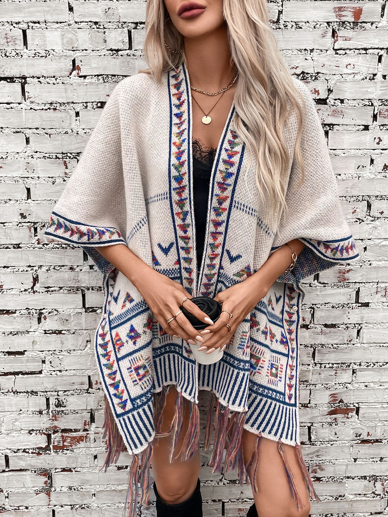 Grobstrick Damen Cape Mit Quasten Lässiger Jacquard Mantel_voghion.com