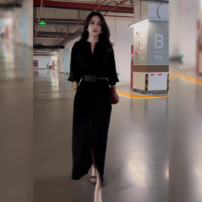 6801 Hepburn Style Black Plus-Size Dress for Plus-Size Women, New Versatile Fashion Long Dress for Commuting