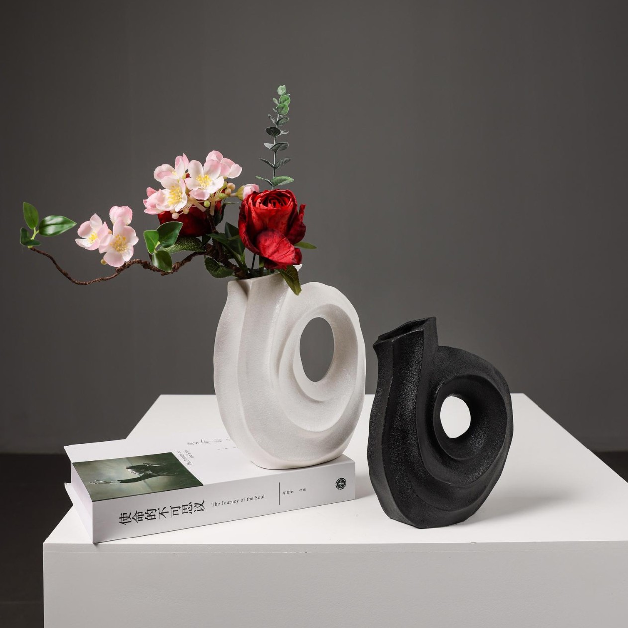 欧式陶瓷花瓶摆件创意高级感玄关电视柜餐桌插花干花水培装饰花器