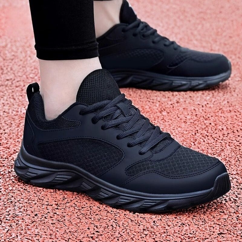 Clearance Men's Shoes Special Price Sports Shoes New Model Mesh Soft Sole Breathable Non-Slip Casual Lightweight Running Shoes Mesh Fabric