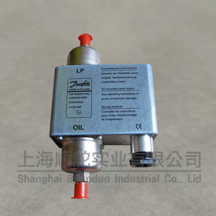 丹佛斯 danfoss压差控制器MP54 060B0297 MP55 060B0170 060B0173