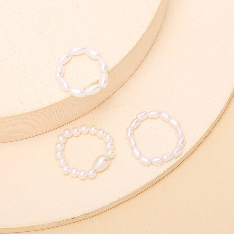 simple special-shaped pearl elastic ring wholesale