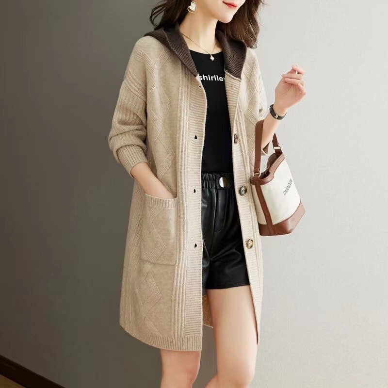 秋冬の帽子の中の長いニットのセーターの女性のゆったりしているファッションの厚いセーターのコートの新型の衝突色のパーカーのカーディガン|undefined