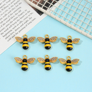 Cute Dot Diamond Little Bee Oil Dripping Alloy Jewelry Accessories Wholesale DIY Bracelet Necklace Keychain Pendant Accessories