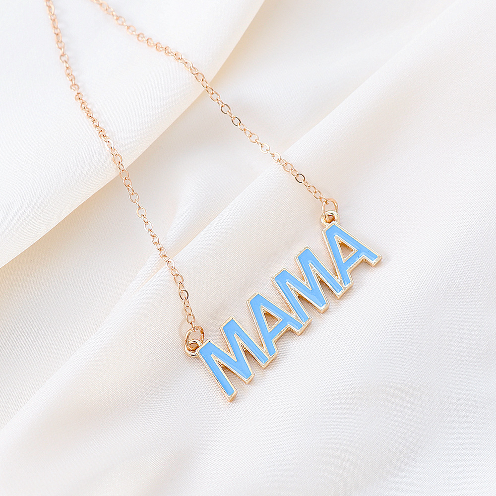 Simple letter MAMA pendant necklace