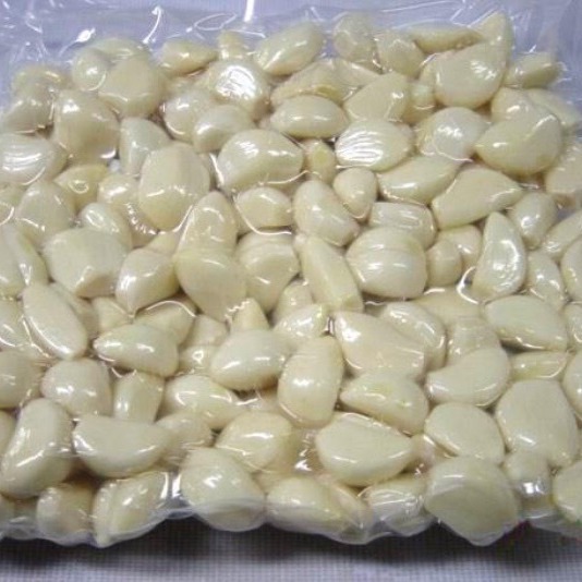 皮むきニンニク 0.5kg パック 皮むき新ニンニク 手むきニンニク ニンニク粒 乾燥ニンニク 送料無料|undefined
