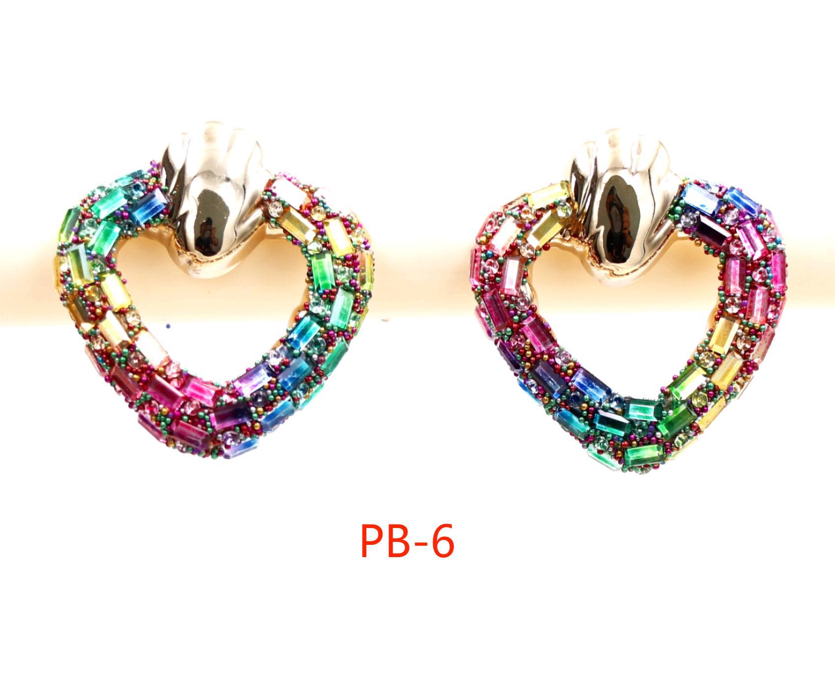 Holiday, Daily Occasion 304 Stainless Steel Material 1 Pair Simple Style Classic Style Heart Shape Inlay 304 Stainless Steel Rhinestones Ear Studs