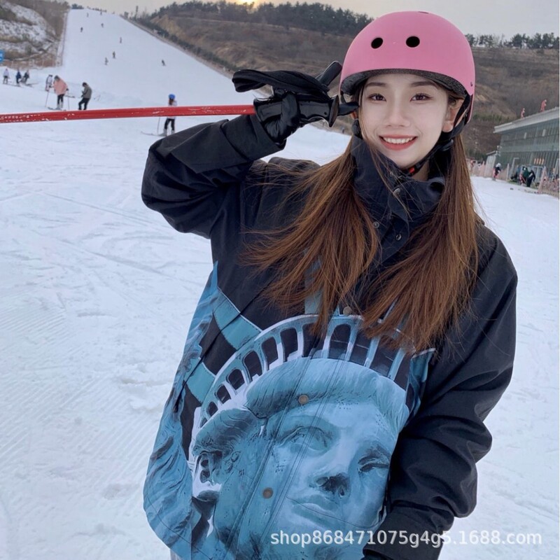 Putian High Version American Version 1990 Statue of Liberty Jacket for Men and Women, Full-Glued Outdoor Mountaineering Jacket Putian High Version American Version 1990 Statue of Liberty Jacket for Men and Women, Full-Glued Outdoor Mountaineering Jacket