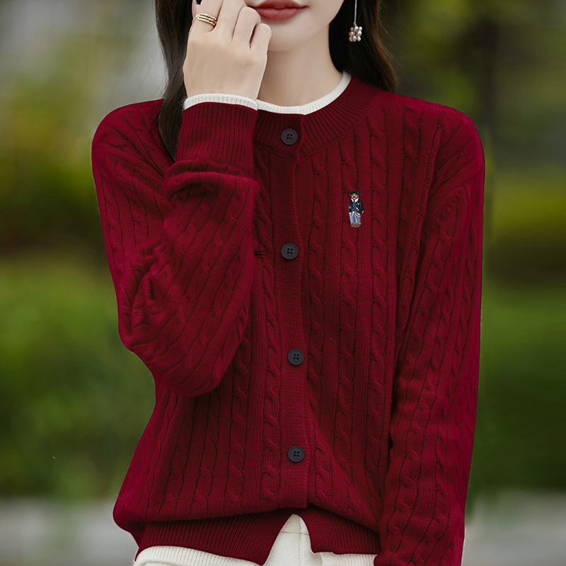 자수 가짜 투피스 코트 여성의 새로운 가을과 겨울 여성 니트 카디건 느슨한 캐주얼 의상 여성 겨울 의류
