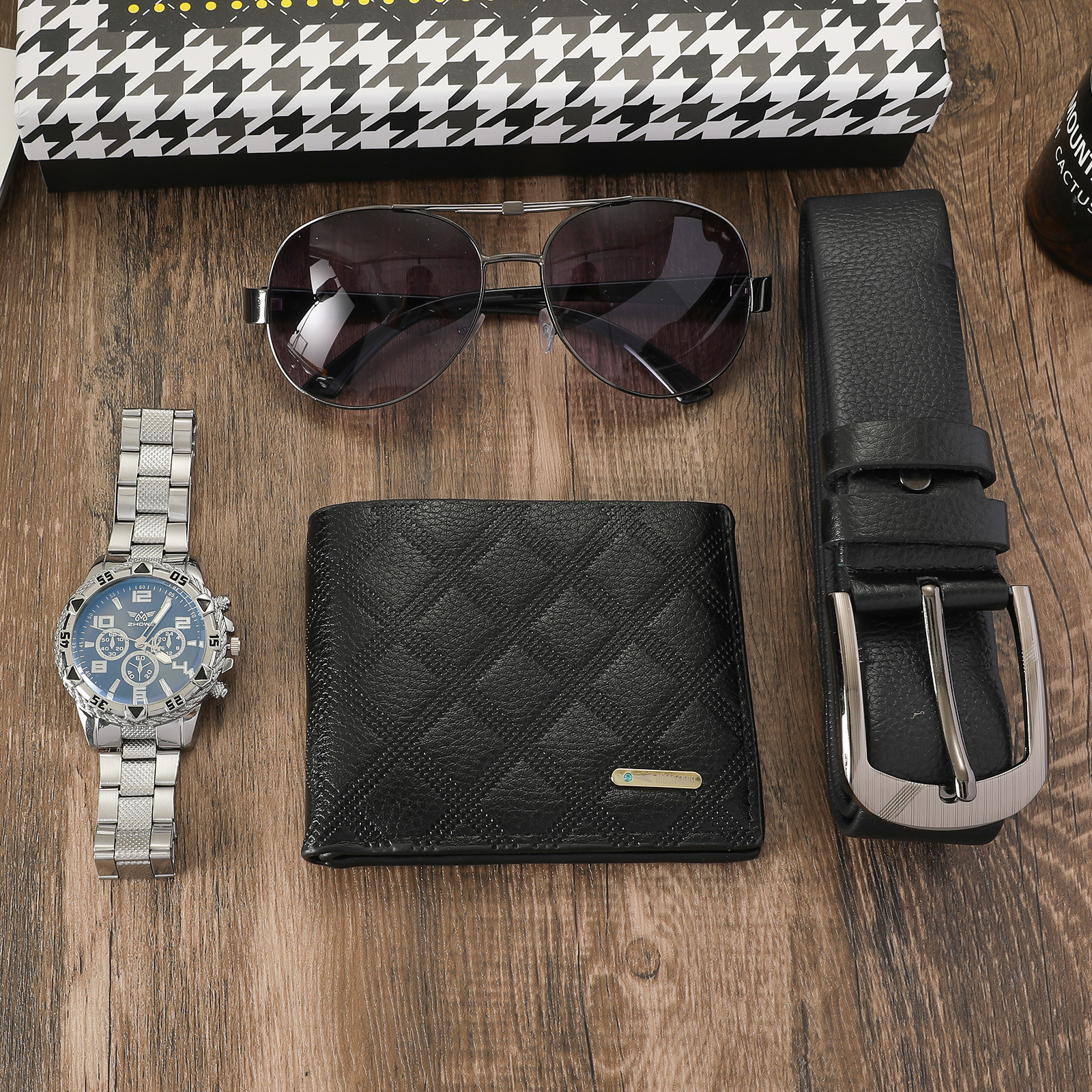 869g Weight Ordinary Glass Mirror Material Titanium Alloy Strap Material Watch Classification Pointer Display Type Single Folding Buckle Buckle Style Rectangle Dial Shape Holiday, Party Occasion Quartz Movement Solid Color Pattern Men's Gender Vintage Style, Simple Style Style Vintage Style Simple Style Solid Color Single Folding Buckle Quartz Men's Watches 11