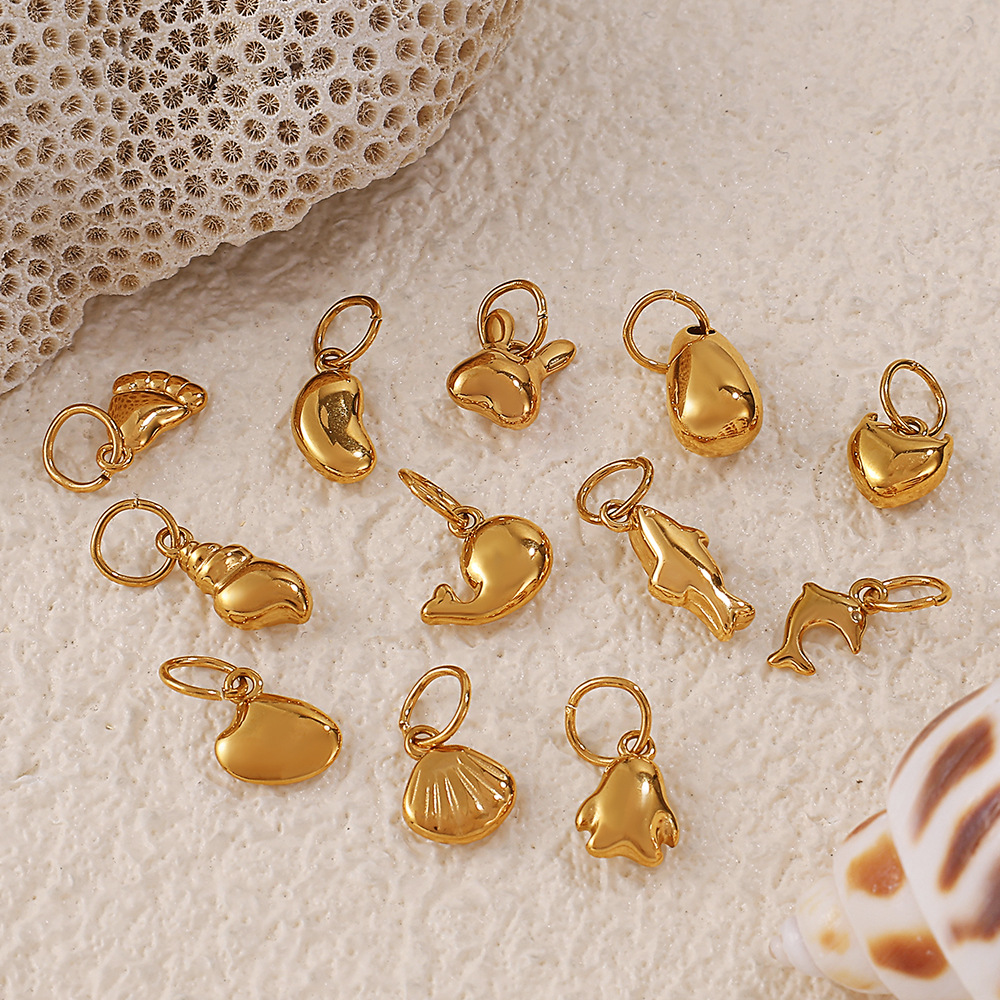 Accesorios de joyería transfronterizos europeos y americanos colgante tridimensional de simulación colgante en forma de corazón de pingüino cereza colgante de collar casero de bricolaje