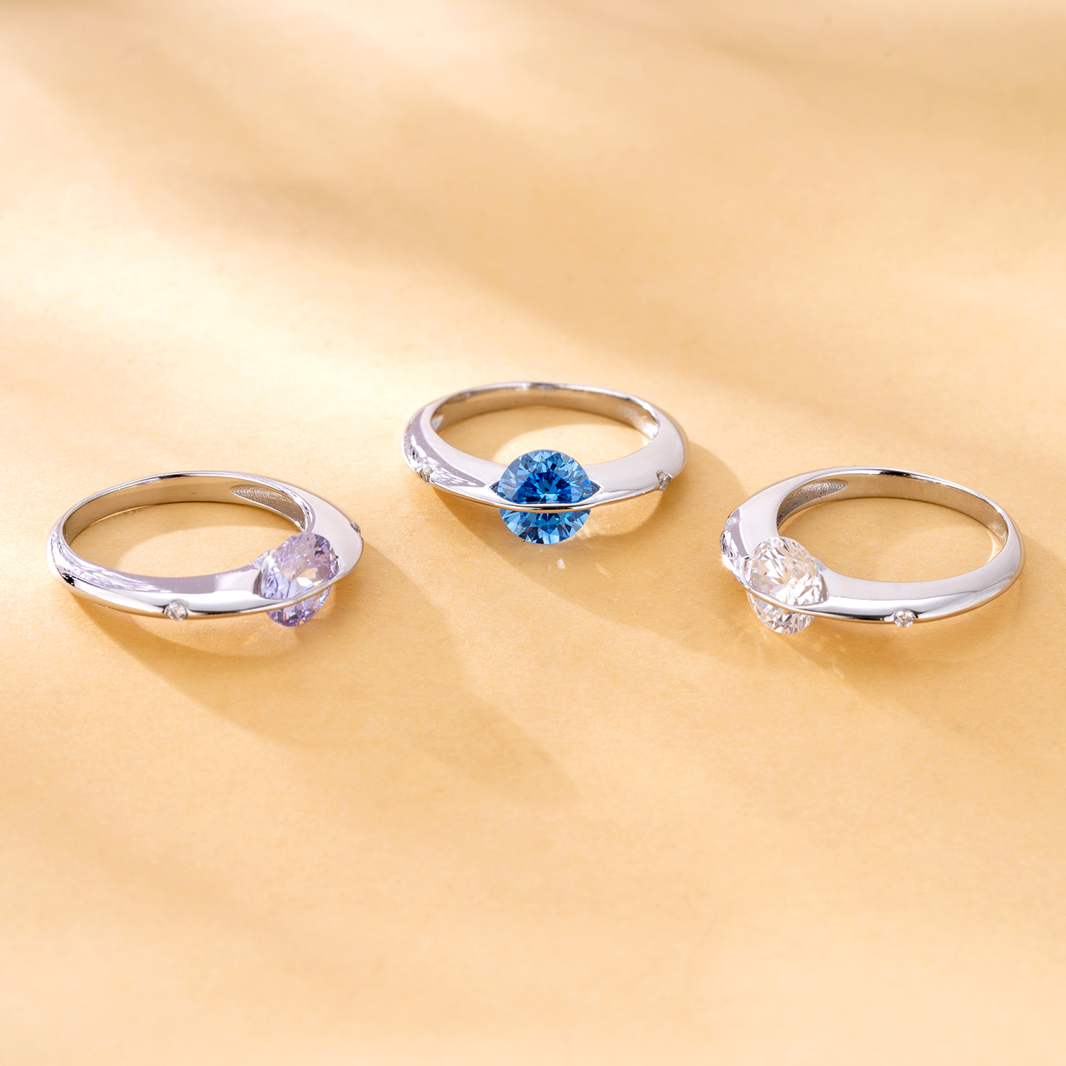 s925 スターリングシルバーつや消し宇宙星回転可能なリング惑星点滅ニッチデザインライト高級ハイエンドリング