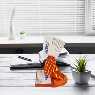 Cross-Border New Hand Shaped Business Card Holder Hand-Shaped Business Card Holder