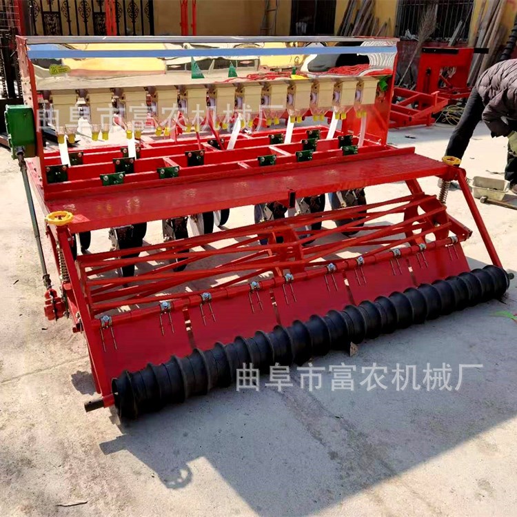 荞麦播种机 旱稻燕麦播种施肥机 拖拉机牵引式杂交稻荞麦种植机