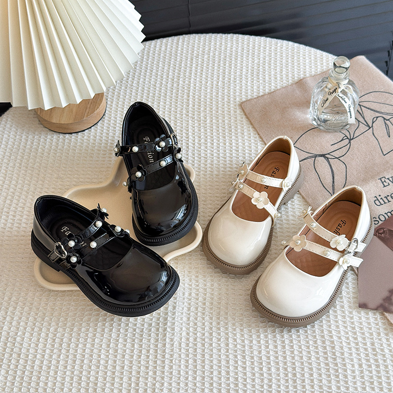 Girls' Shoes, Kidsren's Princess Shoes, 2026 New Spring and Autum Flower Shoes for Little Girls, Velcro Soft-Soled Shiny Leather Shoes