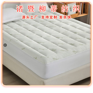 In-Stock Amazon Cross-Border Quilted Thickened Fitted Sheet Single Needle Quilted Mattress Protector Mattress Cover Dormitory Mattress