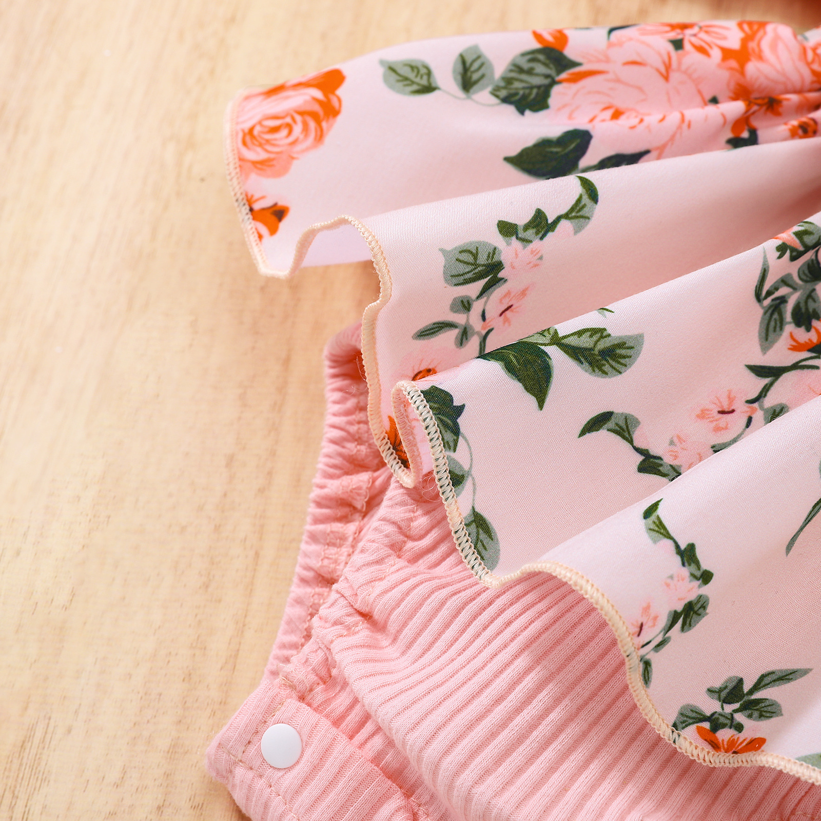 Babykleidung Baby-Einteiler aus Spitze, Baumwolle, Lochmuster, Blumen, Volldruck_voghion.com