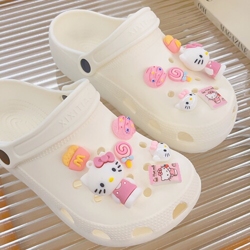 Cross-border new cute cartoon perforated shoes sweet KT cat finished shoes flower decoration perforated shoes accessories wholesale