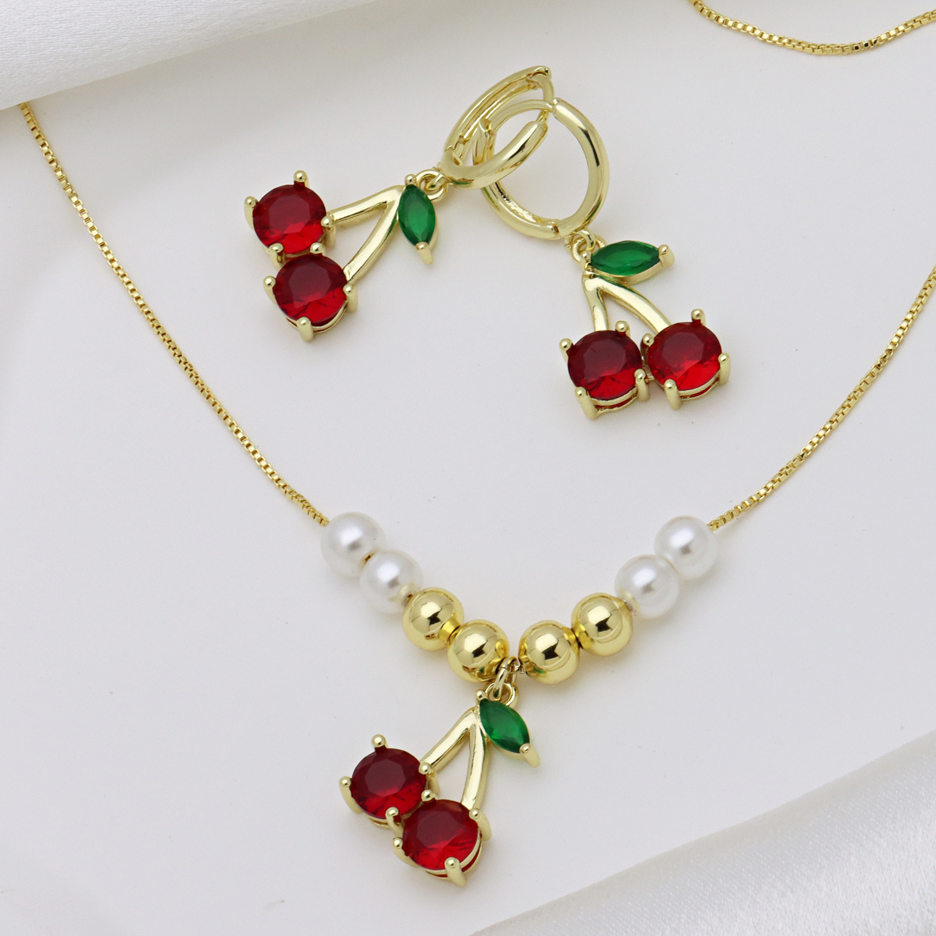16g Weight Zircon Inlay Material Jewelry Set Classification box chain Chain Type 1 Set Quantity Holiday Occasion Copper Material Cherry Pattern All Seasons Season Women's Gender Inlay Design Vacation, Simple Style Style Wholesale Jewelry Vacation Simple Style Cherry Copper Zircon Inlay Jewelry Set Box Chain 无