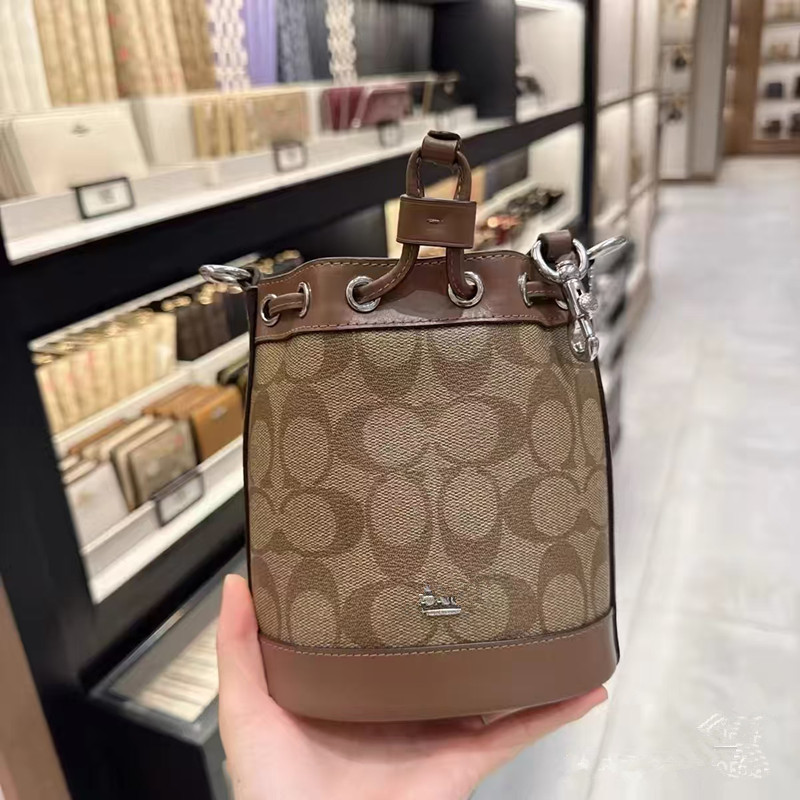 Koujia 新しいデンプシー巾着バケットバッグフォーチュンバケットクラシックロゴハンドバッグ老眼ショルダーメッセンジャーバッグ|undefined