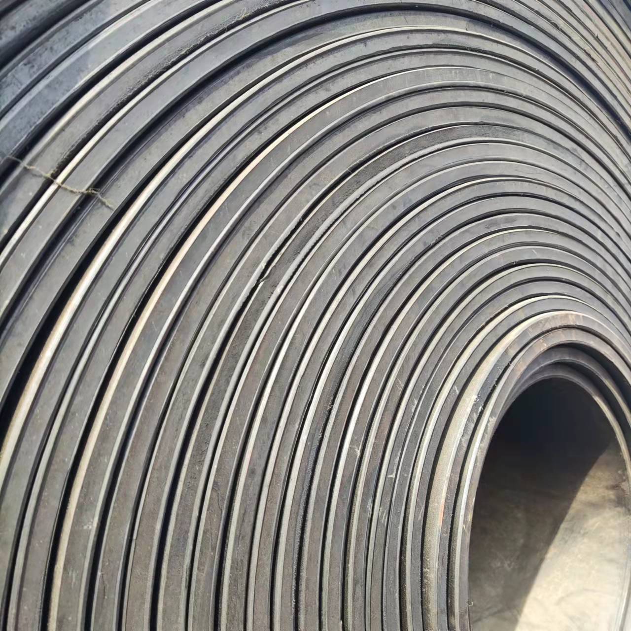 供应废旧输送带 沙石子快递钢材煤矸石耐用传送带 玻璃边条旧皮带