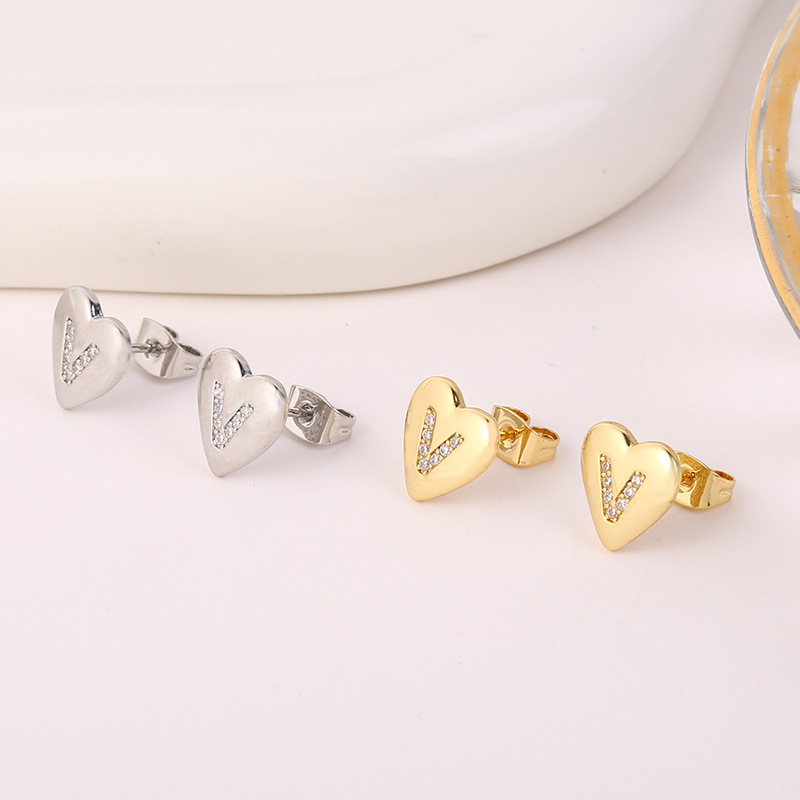 5g Weight Copper Ear Needle Material 18K Gold Plated, White Gold Plated Plating Material Rhinestones Inlay Material Ear Studs Classification 1 Pair Quantity Daily Occasion Copper Material Letter, Heart Shape Pattern Women's Gender Inlay Design Simple Style Style 1 Pair Simple Style Letter Heart Shape Inlay Copper Rhinestones 18K Gold Plated White Gold Plated Ear Studs 21
