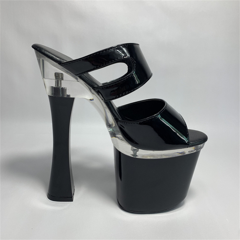 2024 verano nuevo producto de hadas una palabra sandálias impermeables para mujeres de verano usar sandalias de tacón delgado zapatos de mujer de tacón alto