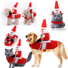 大きい犬の猫のペット用品は馬に乗って変身して万クリスマスの老人の服を詰めます。