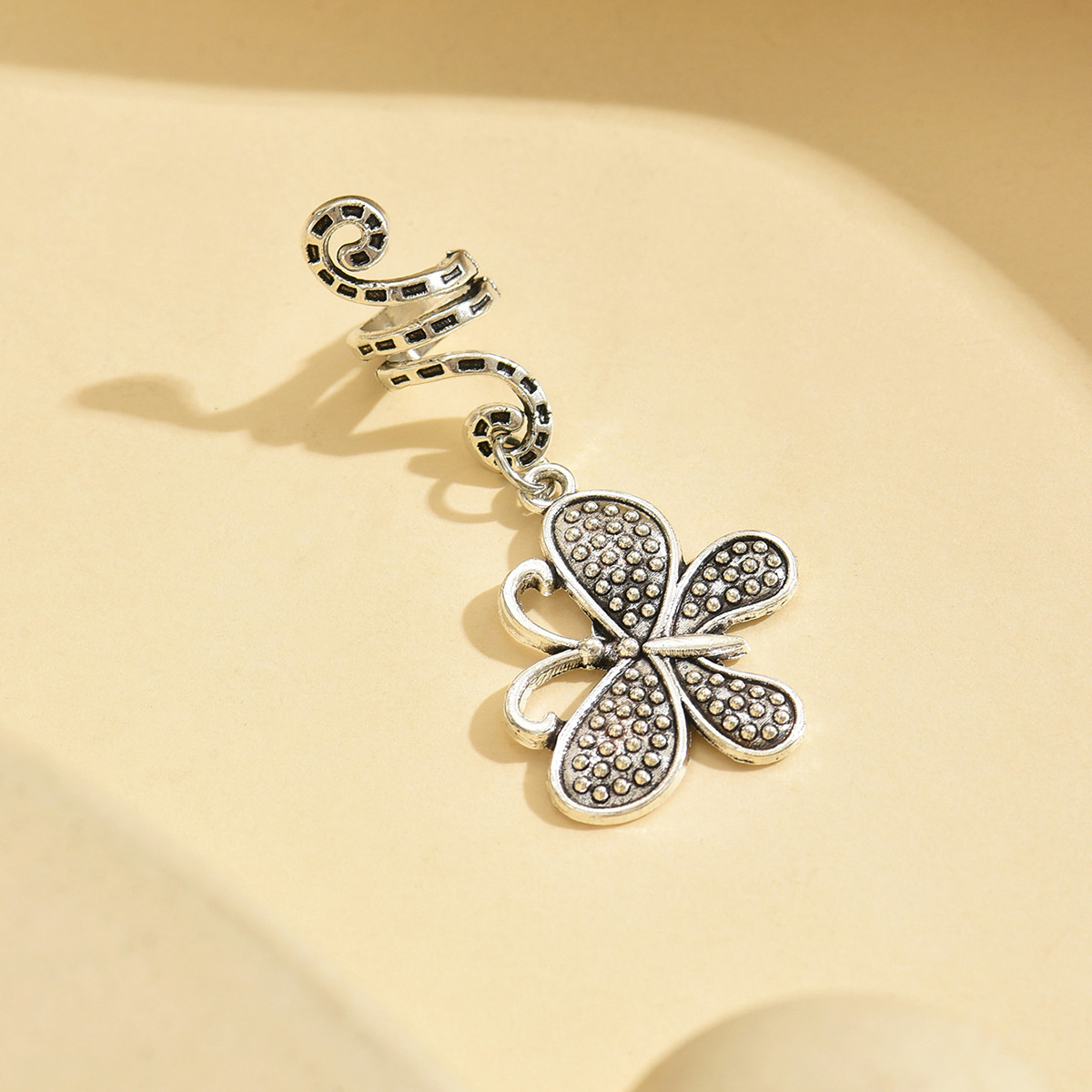 Perucas trenzadas decoración anillo de pelo toque de pelo aleación mariposa pequeña colgante trenzada africana colgante