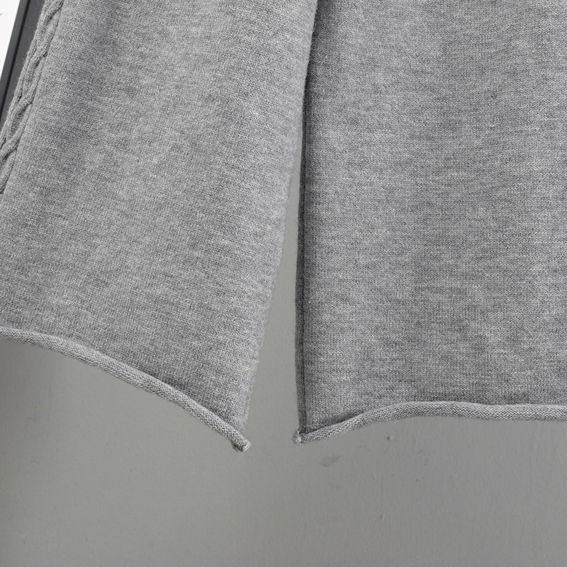 Ensemble pull en maille torsadée épaisse à demi-zip et pantalon large pour femme, collection automne-hiver. Deux pièces de haute qualité, coupe ample._voghion.com
