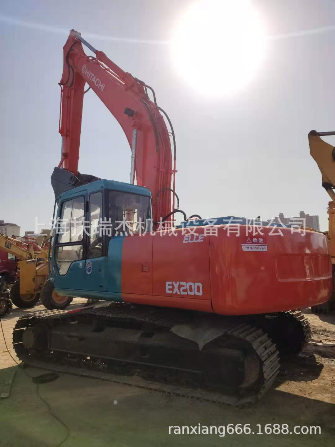 二手日立EX200-3挖掘机