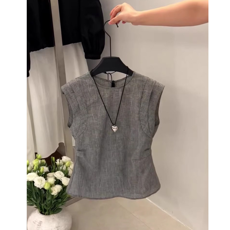 Gray Vest 2026 Summer New Fashion Versatile Round Neck Flutter Sleeve Shirt Blouse Top Cool and Comfortable Women's Style Gray Vest 2026 Summer New Fashion Versatile Round Neck Flutter Sleeve Shirt Blouse Top Cool and Comfortable Women's Style