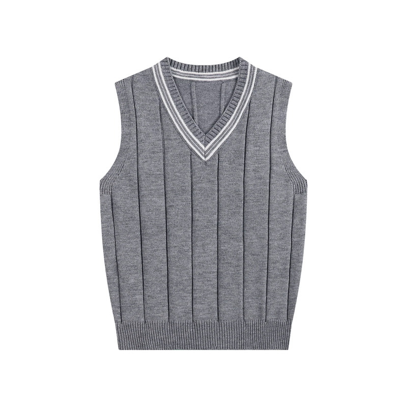 Japanese and Korean style loose V-neck color-block knit vest for men, college-style striped sleeveless sweater, plus-size vest, pullover Japanese and Korean style loose V-neck color-block knit vest for men, college-style striped sleeveless sweater, plus-size vest, pullover