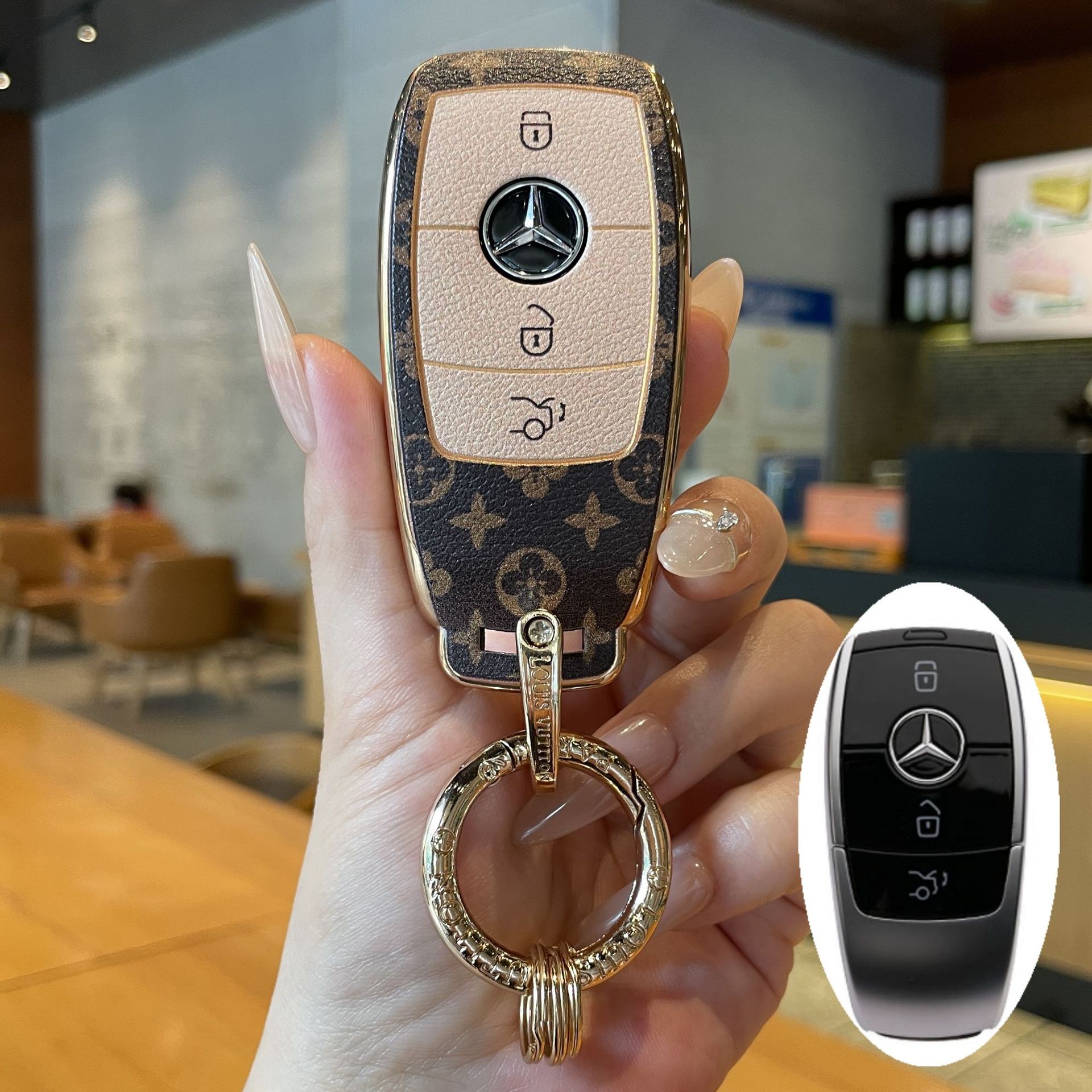 Suitable for Mercedes-Benz Cls Key Cover, High-End C-Class B-Class Full-Cover Cla/Eqb/Eqa Exquisite Buckle Chain Gle/Glc