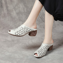 夏季新款真皮拖鞋女粗高跟外穿复古凉拖舒适鱼嘴民族风妈妈凉拖