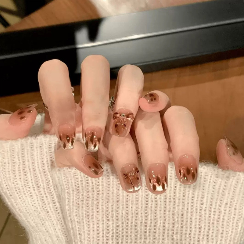 Fm-570 Fake Nail Split Code Patch Gilt Leopard Print Butterfly Removable Wearable Nail Handmade Sealing Phototherapy Retro