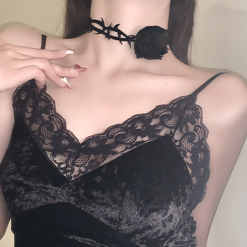 Black Rose Choker Necklace Collar Necklace for Women Unique Design Sweet and Cool Accessory Thigh Ring Accessory