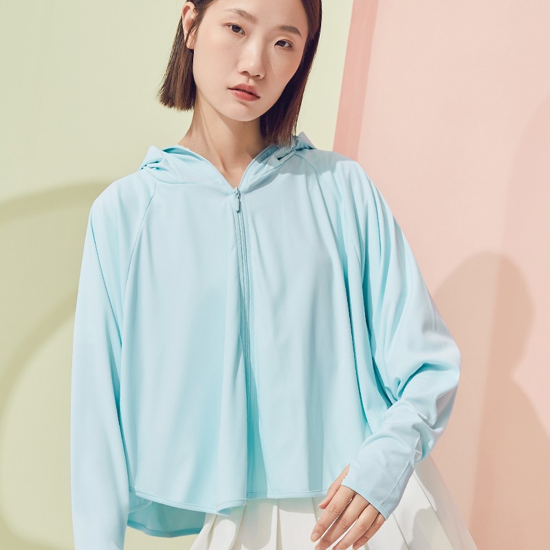 Uvno2024 nuevo estilo ropa de protección solar chal de mujer protección UV verano seda de hielo transpirable sección delgada casual con capucha