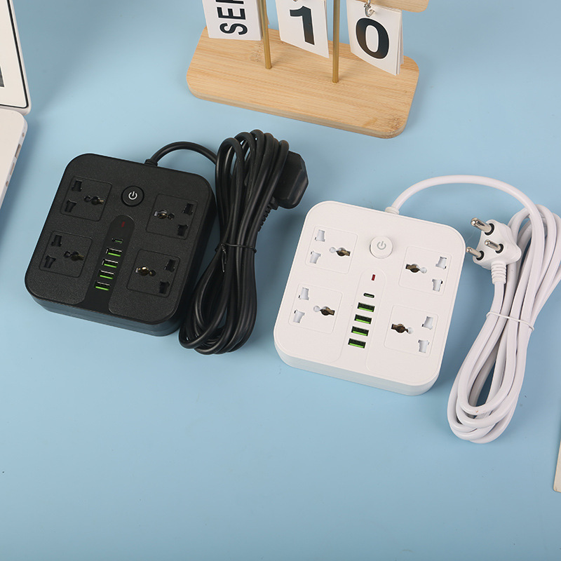 Exportación de Arabia Saudita enchufe cuadrado con caja de puerta de seguridad 4USB + 1Type-c interruptor de banda blanca y negra