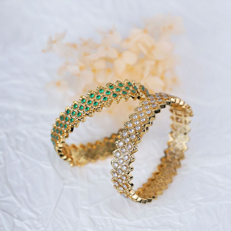 French Retro Lace Earrings for Women, Two-Tone Italian Jewelry, Hollow Ear Cuffs, Crystal Geometric Bracelet