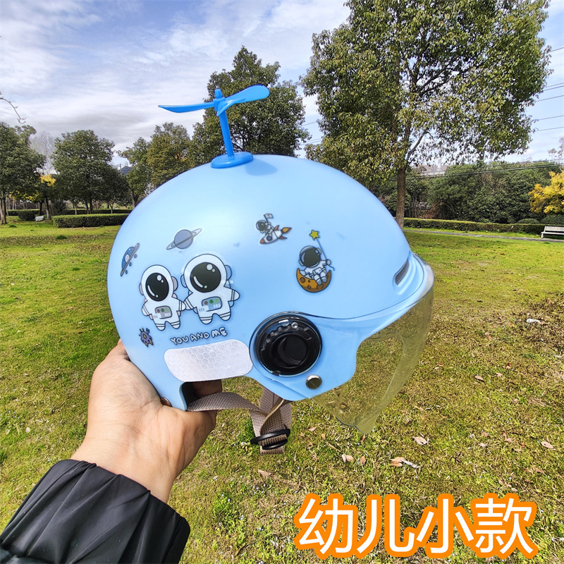7-15 years old 3C certified motorcycle helmet Boys and Girls cute summer Four Seasons universal electric car helmet half helmet