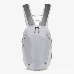 25 Xia Beijia 新しいアウトドア超軽量バックパック男性と女性のための防水登山バッグ旅行通勤スポーツレジャーバッグ