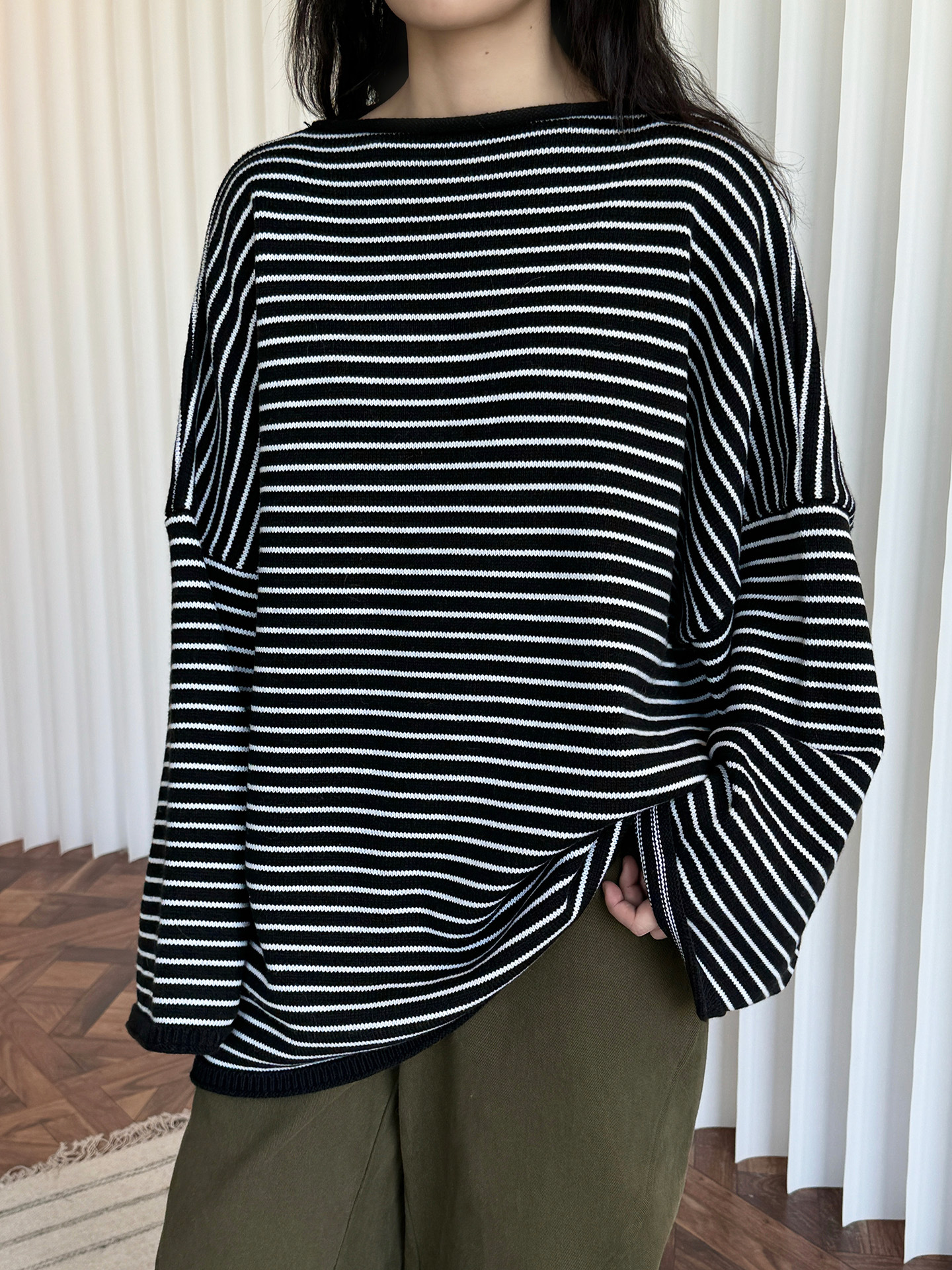 ルーヴル早春新作日系モダンINSスラックス感ストライプニット快適立体郭形上着女