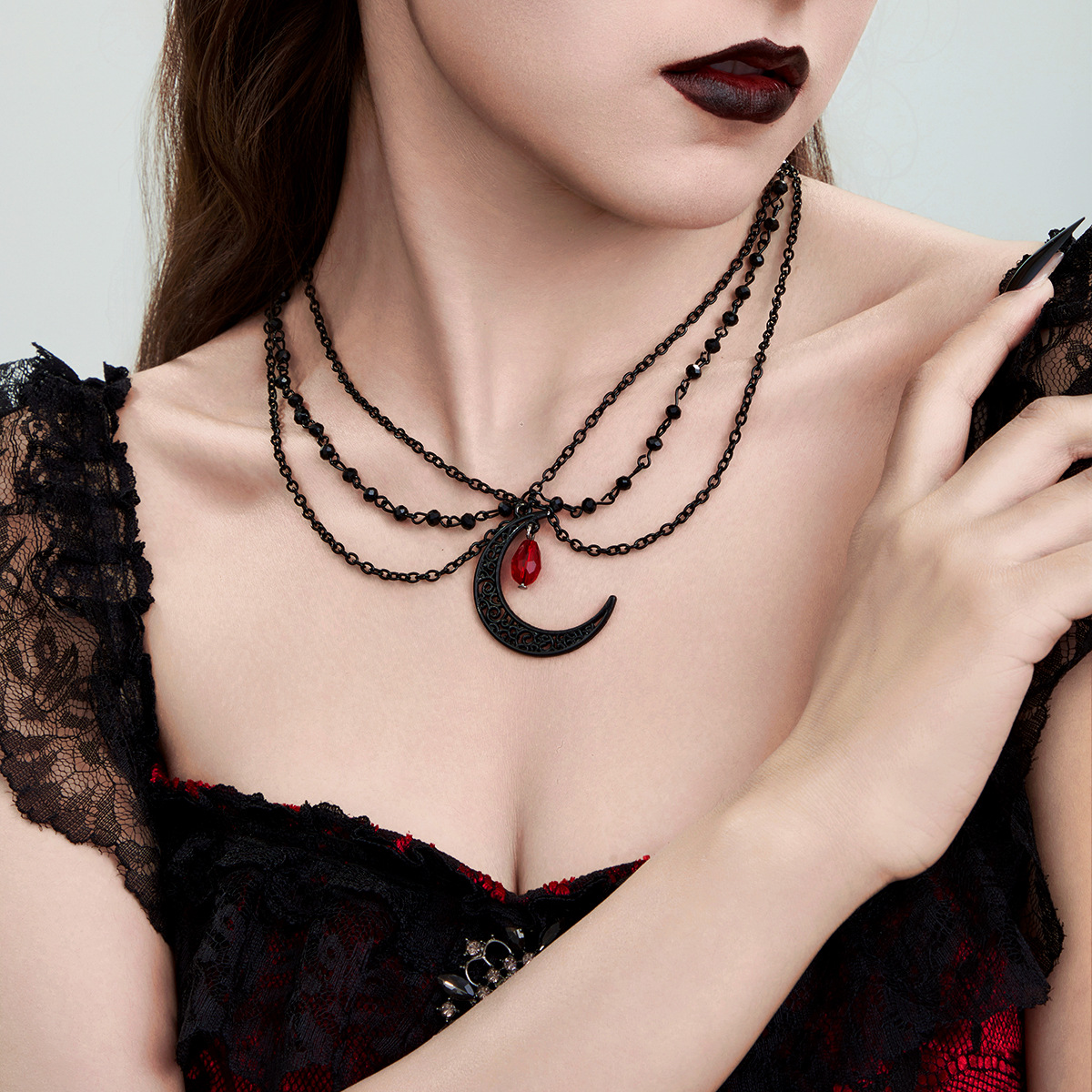 Fashion Tassel Blood Drop Crystal Necklace, Halloween Premium Alloy Clavicle Chain_voghion.com