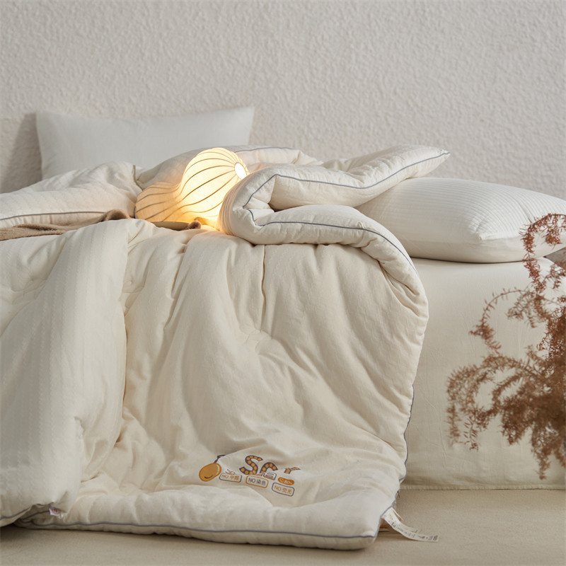 Class a Infant Pure Cotton Striped Jacquard Soy Fiber Quilt Core Hotel Homestay Spring and Autumn Quilt Warm Winter Quilt