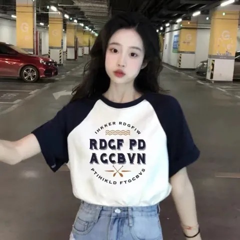 Short-sleeved T-shirt for students, trendy style, short-sleeved T-shirt for women, Korean-style student printed loose top, fashionable