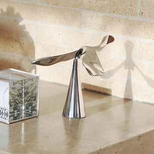 Bird Desktop Flying Bird Gift Tumbler Beer Bottle Opener Suspended Balance Decompression Eagle Bottle Opener Creative Ornament