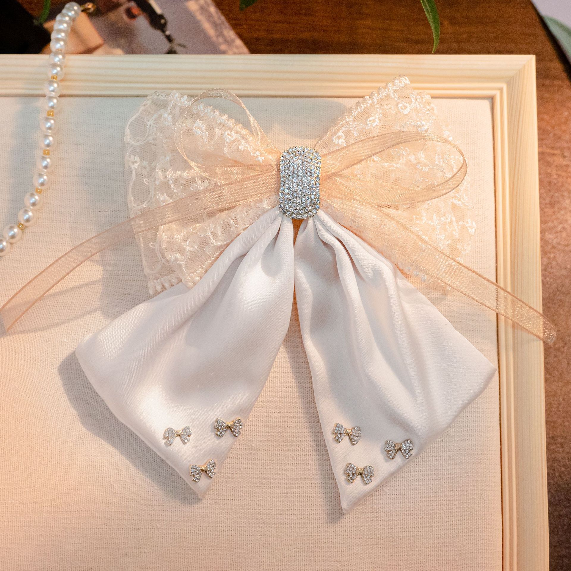 8# headwear milk white