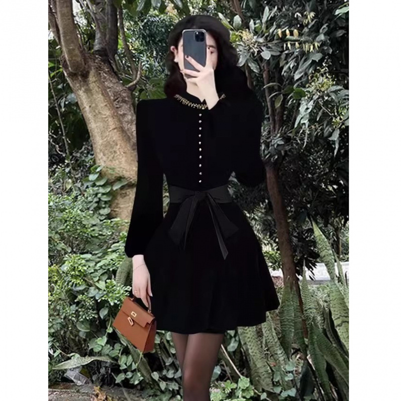 2026 New Style Hepburn-Inspired Black Velvet Long-Sleeve Dress, Autumn Short Birthday Dress, Little Black Dress Trend
