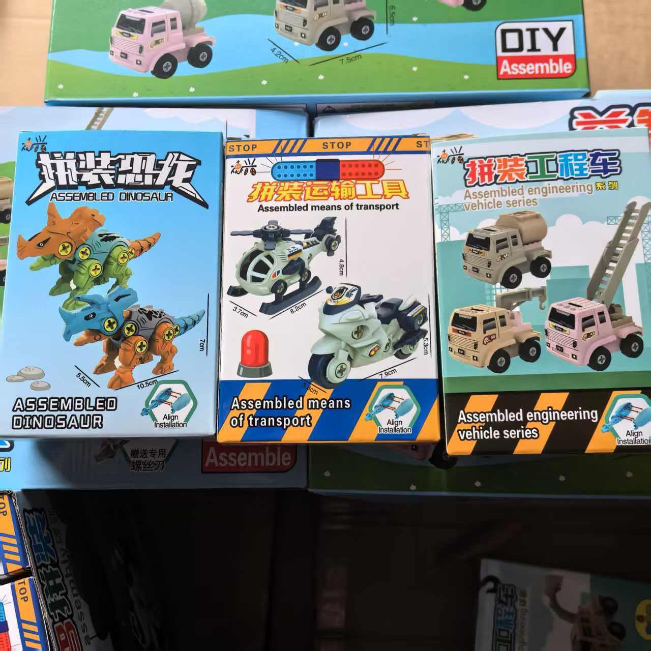 Nuevos juguetes de ensamblaje infantil hechos a mano diy ingeniería de dinosaurios coche botella en caja para niños rompecabezas desmontaje conjunto lote